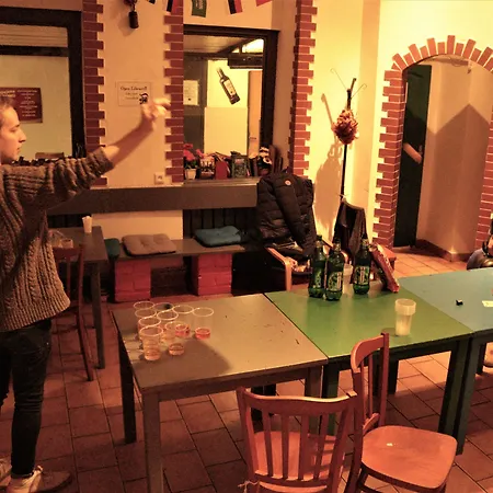 Travel&Joy Backpackers-3